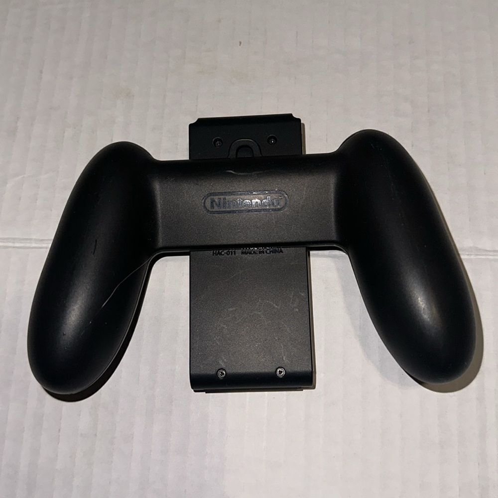 Nintendo Switch Joy Con Comfort Grip Controller Holder - Picture 2 of 3